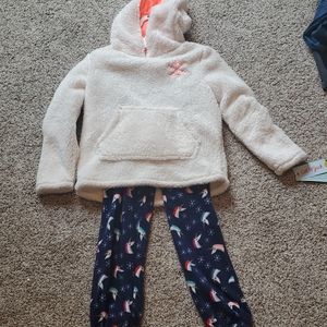 Girl's Sleepwear